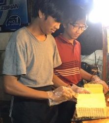 Baca Peluang, Dua Mahasiswa Buka Usaha Kuliner