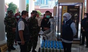 Gubernur Khofifah Apresiasi Bantuan KSAD