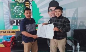 Maju Pilbup di Luar PKB, Gus Yani Dicopot dari Ketua DPRD Gresik