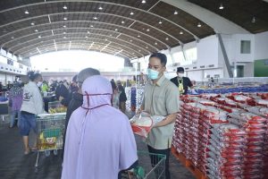 Belanja Online di Lumbung Pangan Jatim, Gratis Paket Sembako Setiap Hari