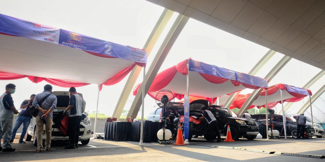 Tarik Minat Pelanggan lewat Daihatsu Rapid Service