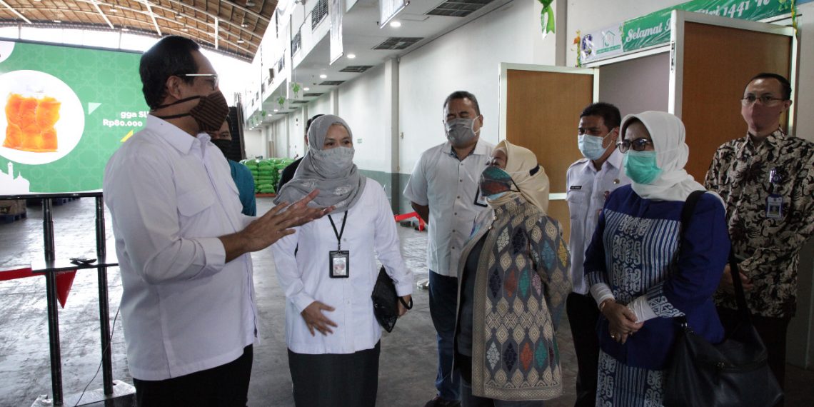 Kunjungi Lumbung Pangan Jatim, Kemen-PAN & RB Apresiasi Free Ongkir dan Pengendali Inflasi