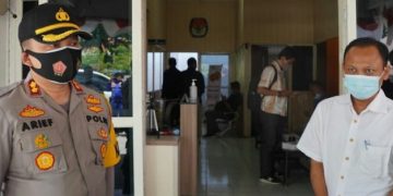 Polisi Ancam Bubarkan Massa Pendukung pada Pengundian Nomor Urut Paslon