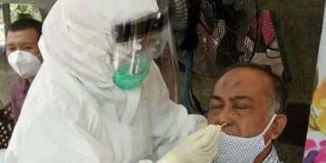 Mencoba Swab Gratisan