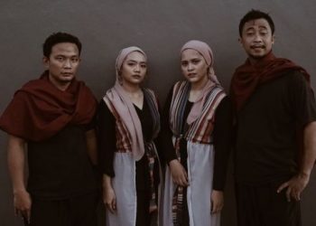 Rayakan Tahun Keduanya, Onomastika Rilis ‘Bukan Pelacur’