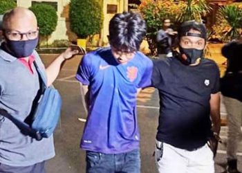 Orang Gila Jangan Jadi Alibi Pengusutan Penikam Syekh Ali Jaber