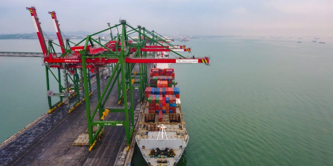 Meski Pandemi, Kinerja Bongkar Muat Terminal Teluk Lamong Masih Tumbuh 4 Persen