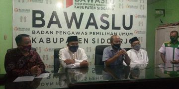Jumpa pers BHS usai menjalani pemeriksaan di Bawaslu