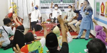 Cawawali Surabaya nomer urut 2, Mujiaman saat menghadiri peresmian posko Khofifah Indar Parawansa (KIP) Progo di Jalan Diponegoro, Darmo, Tegalsari, Kota Surabaya