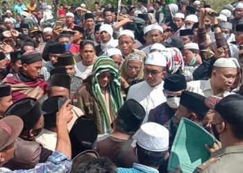 Diduga Jadi Tempat Maksiat, Ribuan Massa dan Santri Desak Wisata Bukit Bintang Diminta Ditutup