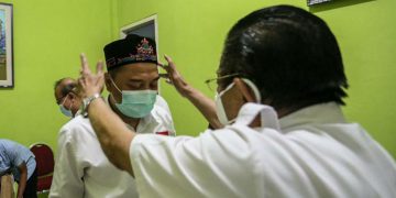 Eri Cahyadi di Masjid Cheng Ho