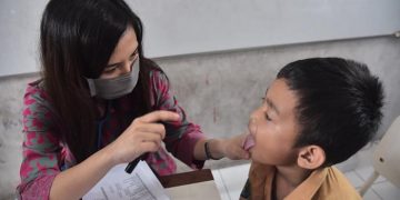 Dinas Kesehatan (Dinkes) tetap menggelar program imunisasi anak sekolah.