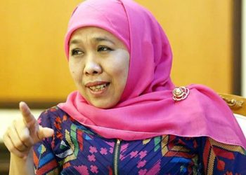 Gubernur Khofifah Sampaikan Duka Mendalam atas Wafatnya Pimpinan Ponpes Gontor, KH Abdulah Syukri Zarkasyi