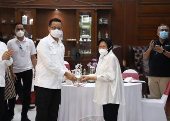 Mensos dan wali kota Surabaya