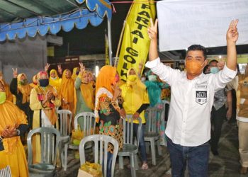 Dukungan masyarakat kepada Calon Wakil Walikota Surabaya, Mujiaman semakin meluas. Kali ini sokongan datang dari warga Jerawat Madya 46, Babat Jerawat, Pakal, Kota Surabaya, Jawa Timur.