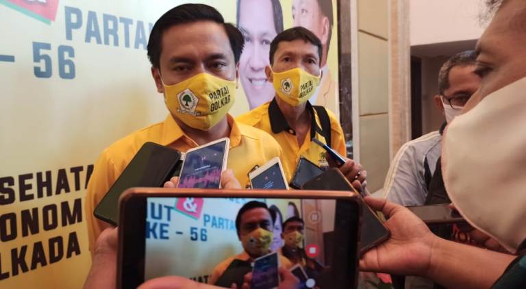Ketua DPD Golkar Surabaya Arif Fathoni