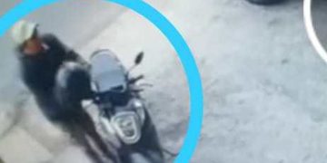 aksi curanmor terekam CCTV