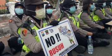 Polisi bersiaga diaksi lanjutan demo tolak UU Cipta Kerja di Jatim