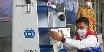 Dua unit Robot Medical Assistant ITS-Unair, atau dikenal sebagai RAISA, ke Rumah Sakit Islam Surabaya.