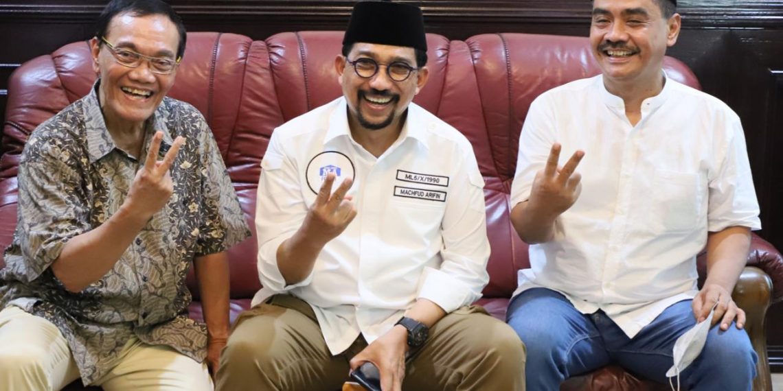 Tak Ingin Dipimpin Boneka, Imam Sunardi Pilih Dukung Machfud Arifin-Mujiaman