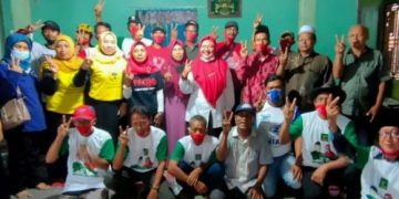 Cawabup Bu Min Prihatinkan Jalan Poros Desa yang Rusak Parah dan Tak Terurus