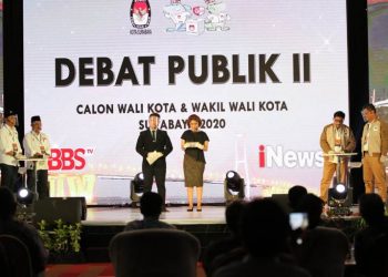 Santap Habis Pertanyaan Panelis, Machfud Arifin-Mujiaman Terus Unggul Debat Kedua