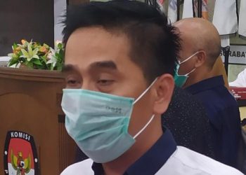 Ketua KPU Kota Surabaya Nur Syamsi