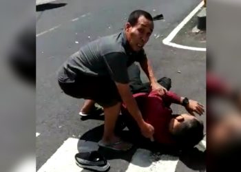 Ambulans Lawan Arus Tabrak Pemotor, Angkut Pasien Covid-19