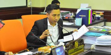 Sekretaris Komisi B DPRD Surabaya