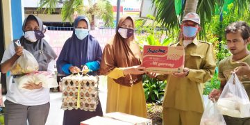 Respon Banjir, Buka Posko dan Dapur Umum