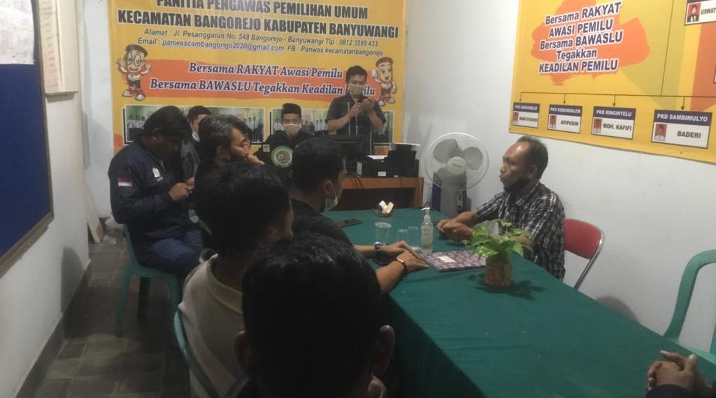 Bangorejo Gempar, Pelaku Dugaan Money Politic Pilbup Banyuwangi Ditangkap Warga