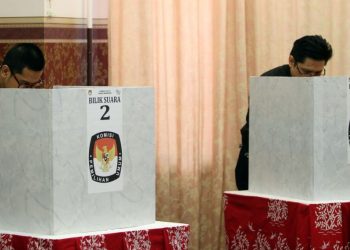 Bawaslu Tegaskan Lagi, di TPS Pemilih Dilarang Bawa HP