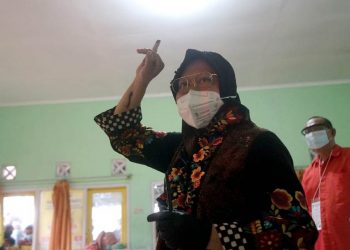 Nyoblos Dekat Rumahnya, Walikota Risma Titip Soal Pariwisata pada Penerusnya