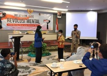 Latih Nge-Vlog, Faqih Usman Center Dukung Kemenko PMK Wujudkan Revolusi Mental