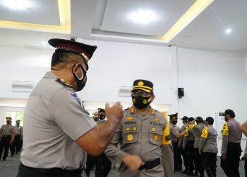 Kasubbag Humas Polrestabes Surabaya dan 357 Personel Naik Pangkat