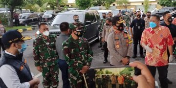 Forkopimda Jatim Tinjau Asrama Haji Sukolilo, Wagub Emil: Penanganan di Sini Baik