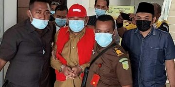 Camat Duduksampeyan Akhirnya Dijebloskan ke Rutan Gresik, Diduga Korupsi Rp 1 Miliar Selama 3 Tahun