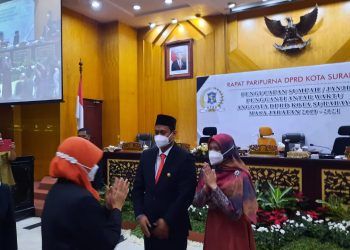 DPRD Kota Surabaya Melantik Pengganti Almarhum Ibnu Shobir