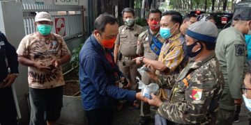 Warga Rungkut Kidul Keluhkan Pencemaran debu dari SIER