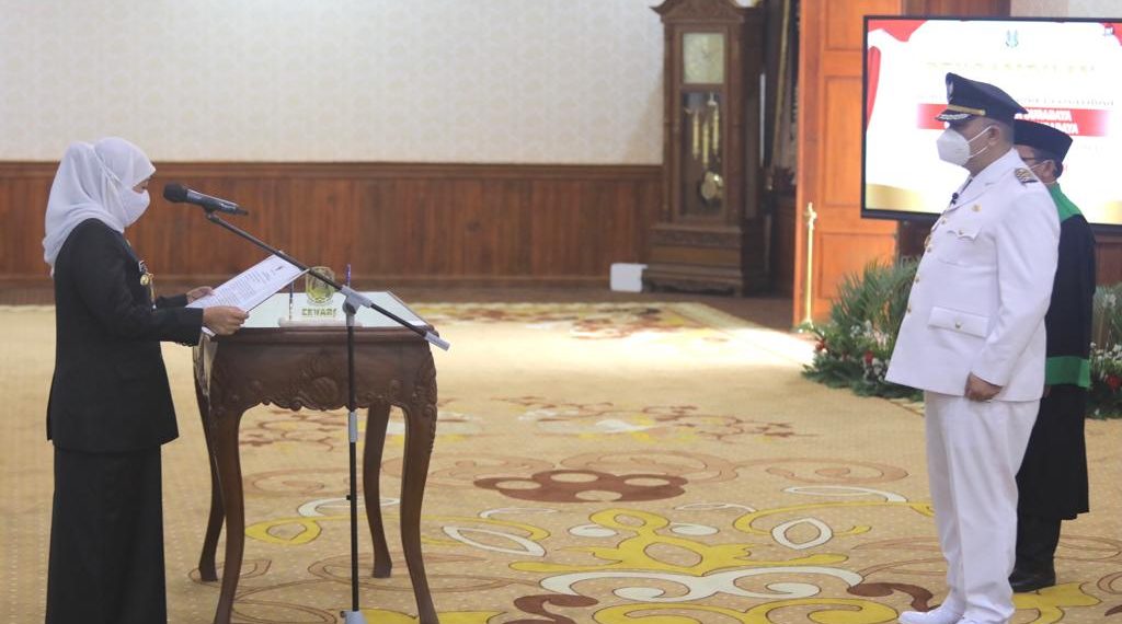 Whisnu Sakti, Walikota Surabaya Definitif 6 Hari