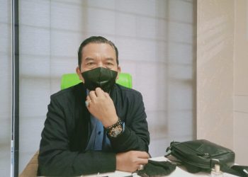 Dewan Sindir Jembatan Joyoboyo yang Belum Dibuka