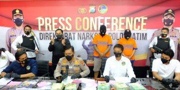 Ditresnarkoba Polda Jatim Gagalkan Peredaran 6 Kilogram Sabu-Sabu dalam Bungkus Teh