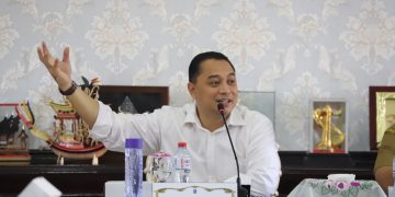 Walikota Surabaya Tegaskan Minimarket yang Ada Kafenya Harus Berizin