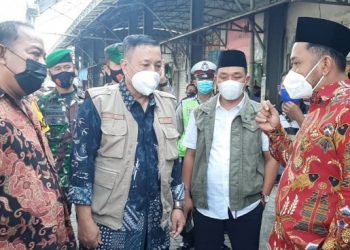 Pasar Penuh Sampah, Gus Yani Geram dan Ancam Ganti Kepala Pasar