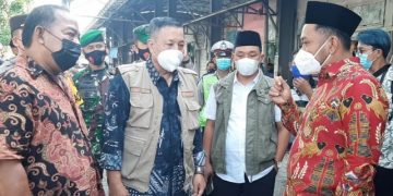Pasar Penuh Sampah, Gus Yani Geram dan Ancam Ganti Kepala Pasar