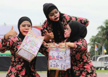 Upacara Hari Jadi Gresik Dimeriahkan Kesenian Khas Kota Santri