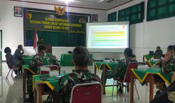 Sosialisasi Reformasi Birokrasi di Makorem 083/Baladhika Jaya