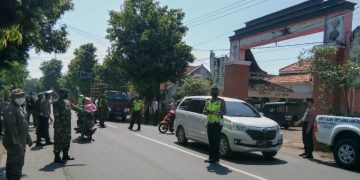 12 Warga Lamongan Kena Sanksi
