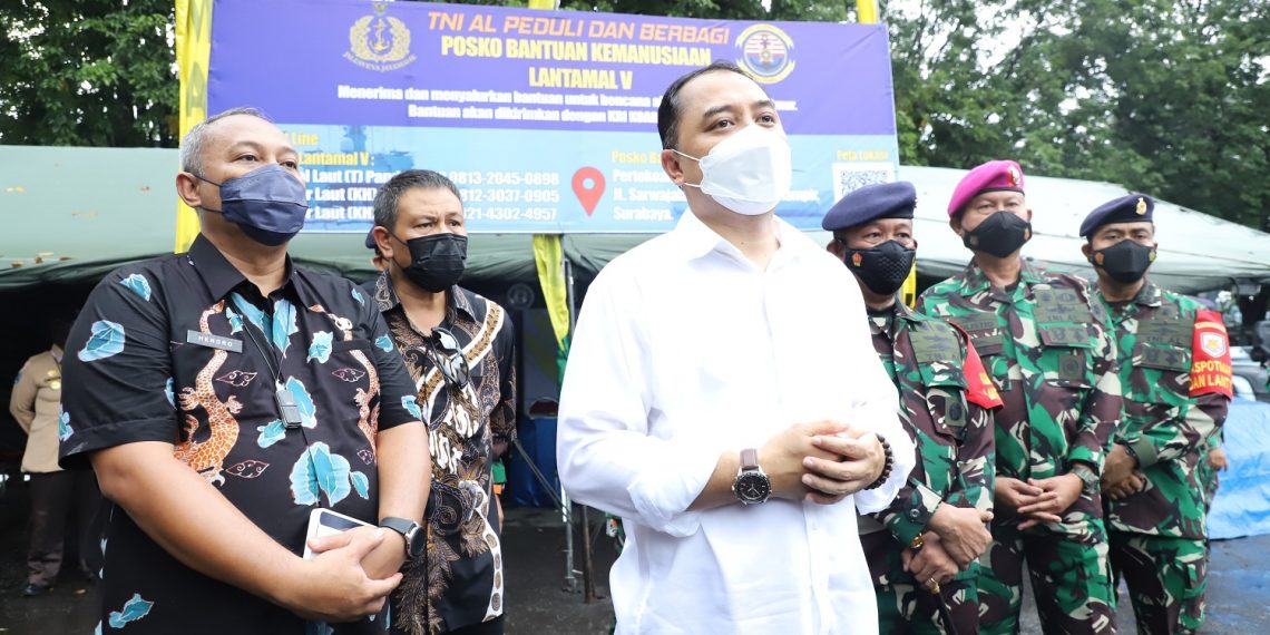 Pemkot Surabaya Salurkan Bantuan Korban Bencana Alam NTT bersama Lantamal V