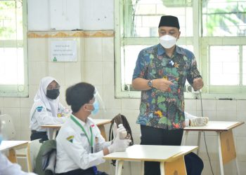 Pemkot Surabaya Berkoordinasi dengan Pemprov Jatim Persiapkan Sekolah Tatap Muka